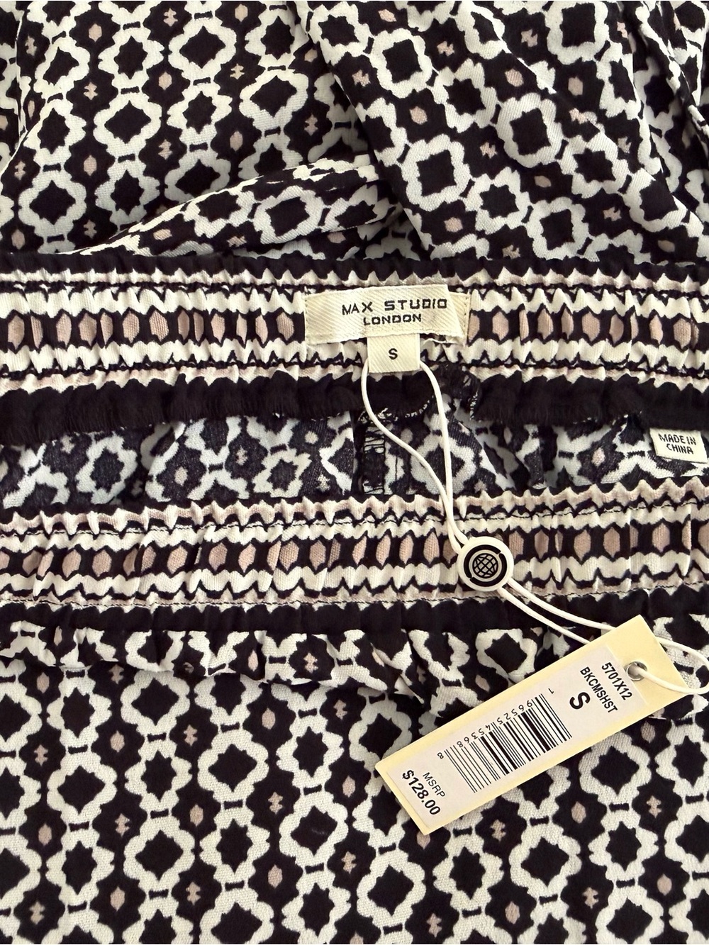 Max Studio Black and White Geometric Maxi Skirt - Picture 3 of 4
